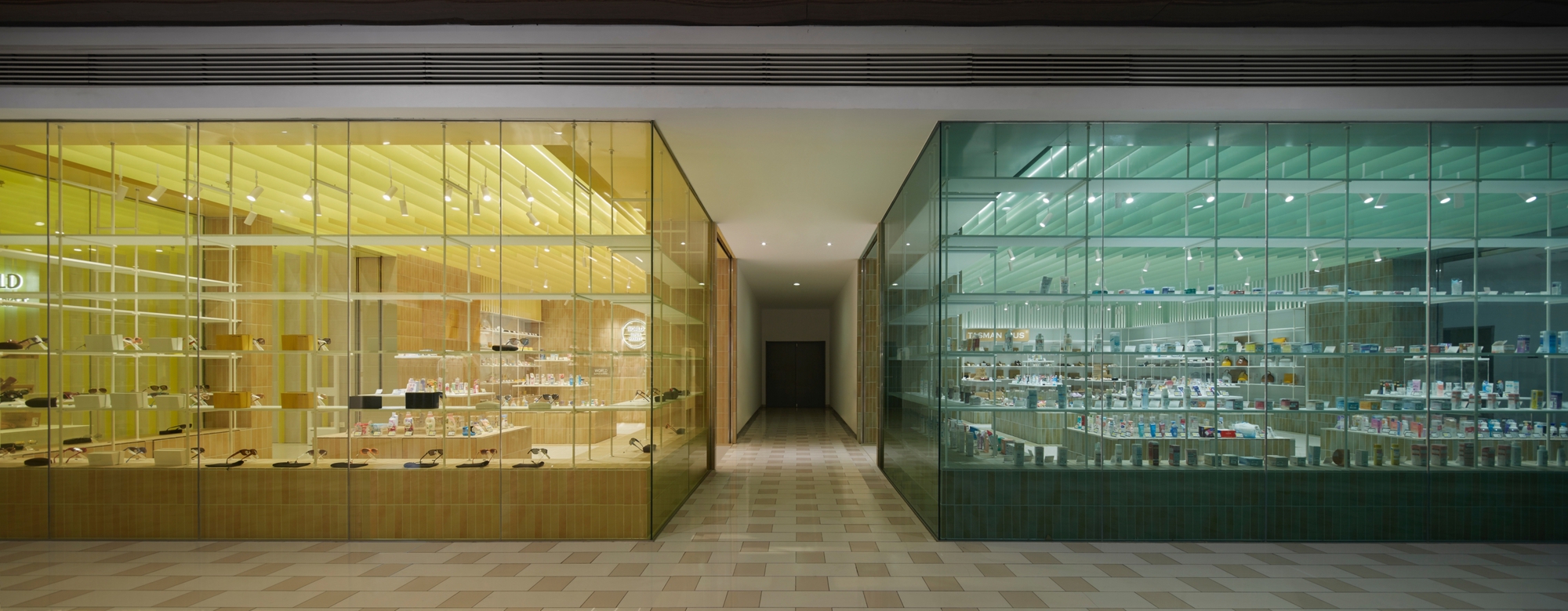 Supermercado Mundial / KiKi ARCHI