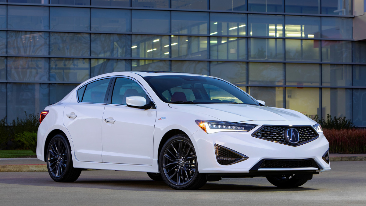 Acura faz recall do sedã ILX descontinuado devido a preocupação com o desempenho dos freios