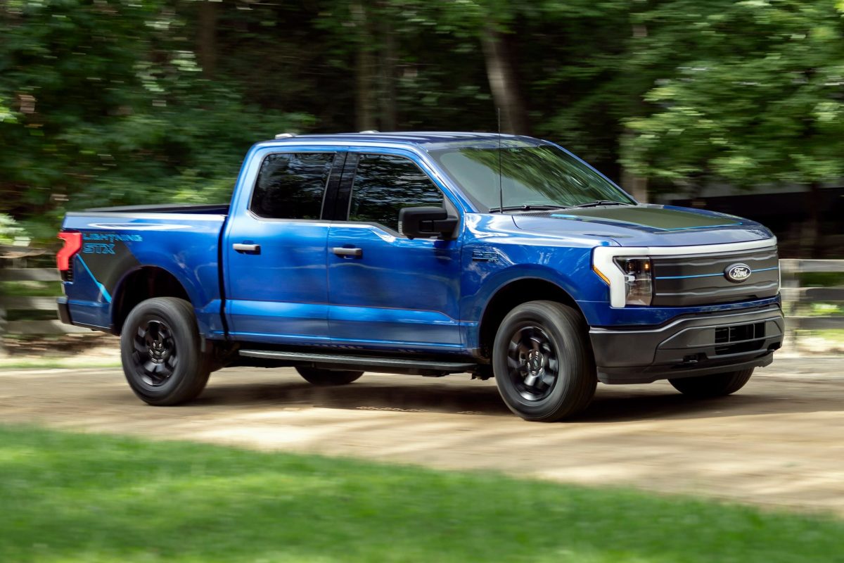 Ford faz recall de mais de 270 mil veículos que poderiam rolar após estacionar