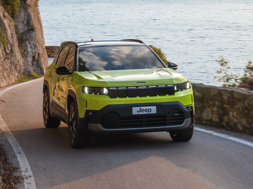 O novo Compass híbrido plug-in da Jeep promete dirigir veículos elétricos sem dores de cabeça