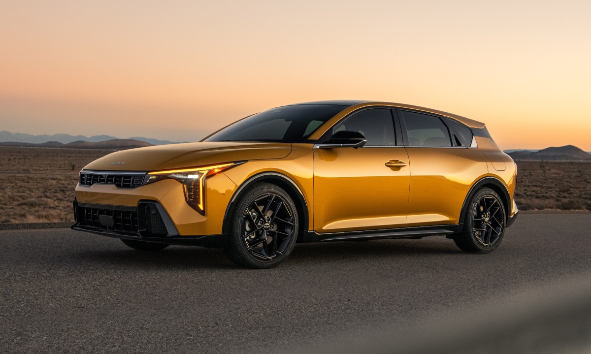 O que você ganha com o preço surpreendentemente baixo do Kia K4?