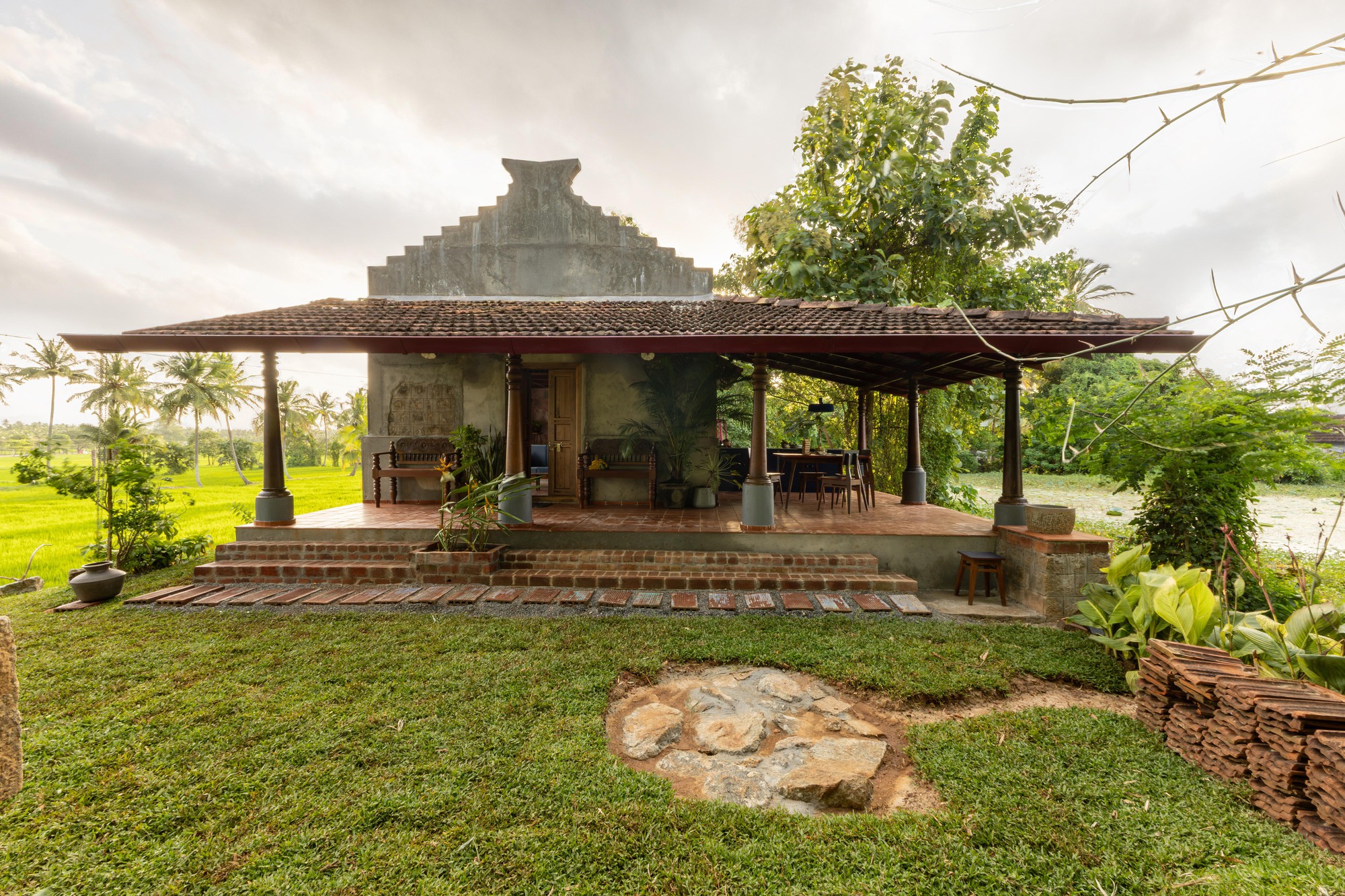 Kalam por Paddy House / Episódio arquitetos