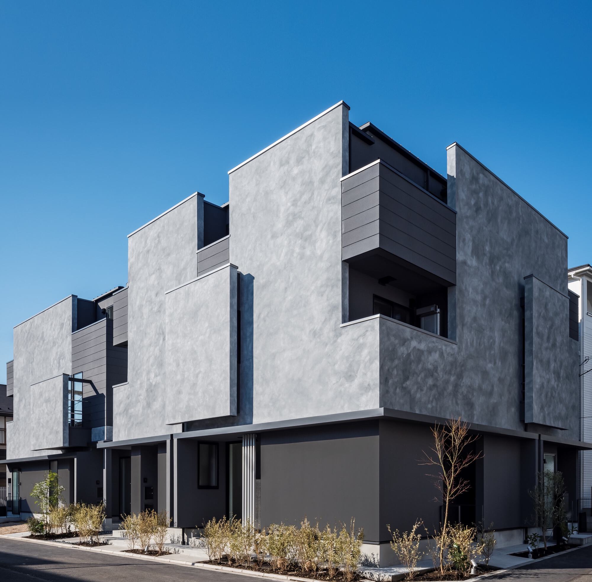 Casa Legato / Hugo Kohno Architect Associates