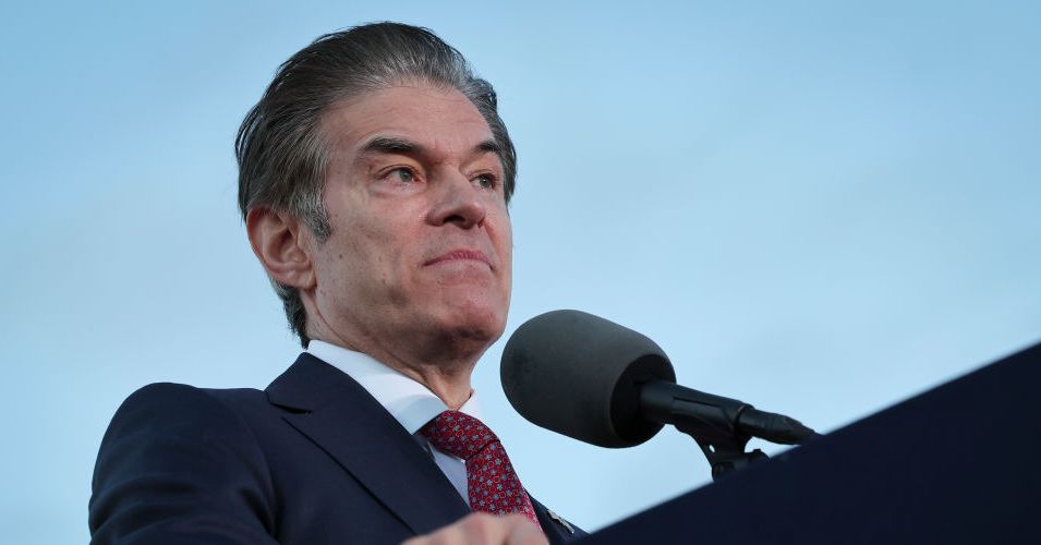 Oz diz a seus funcionários federais para comerem menos