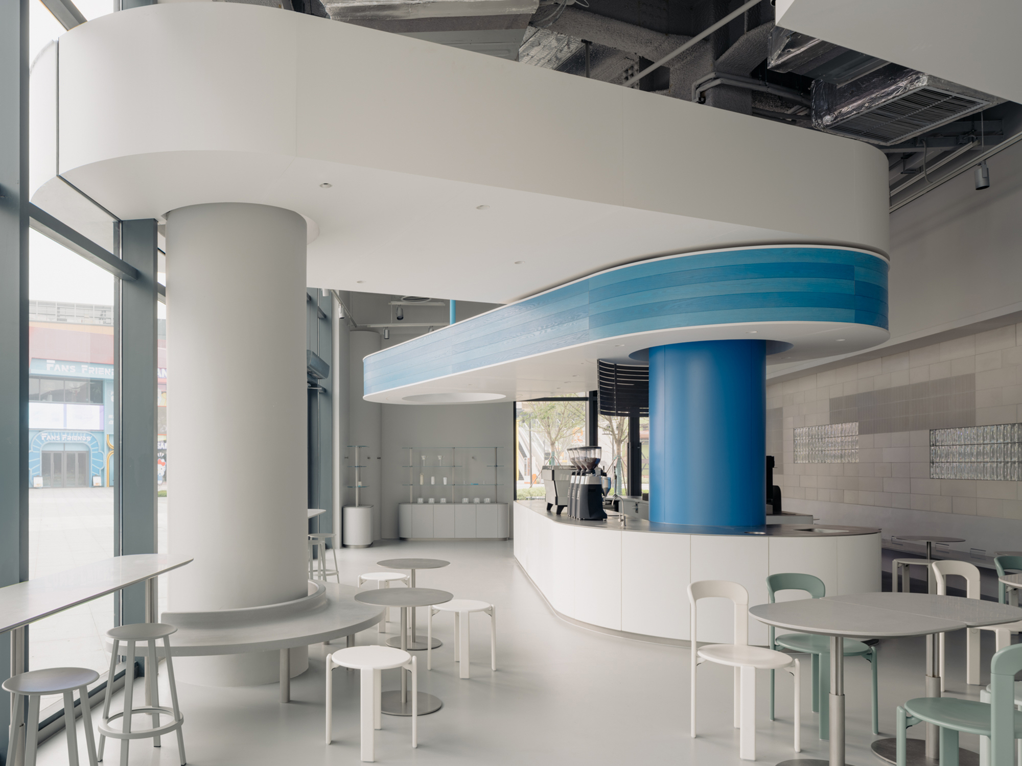 Café BlueBottle Legoland / Atelier xy