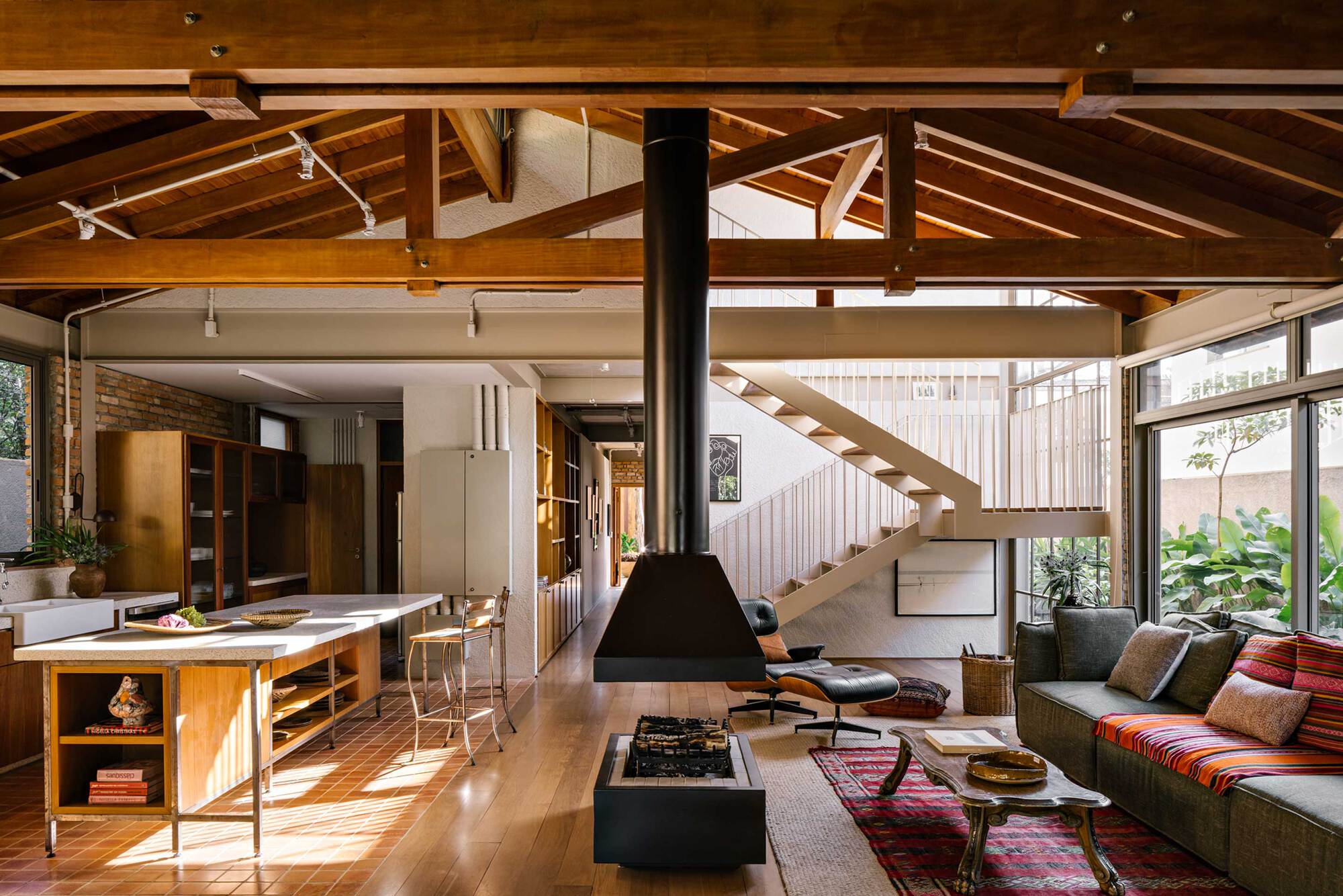 Lelis House / Memola Estúdio
