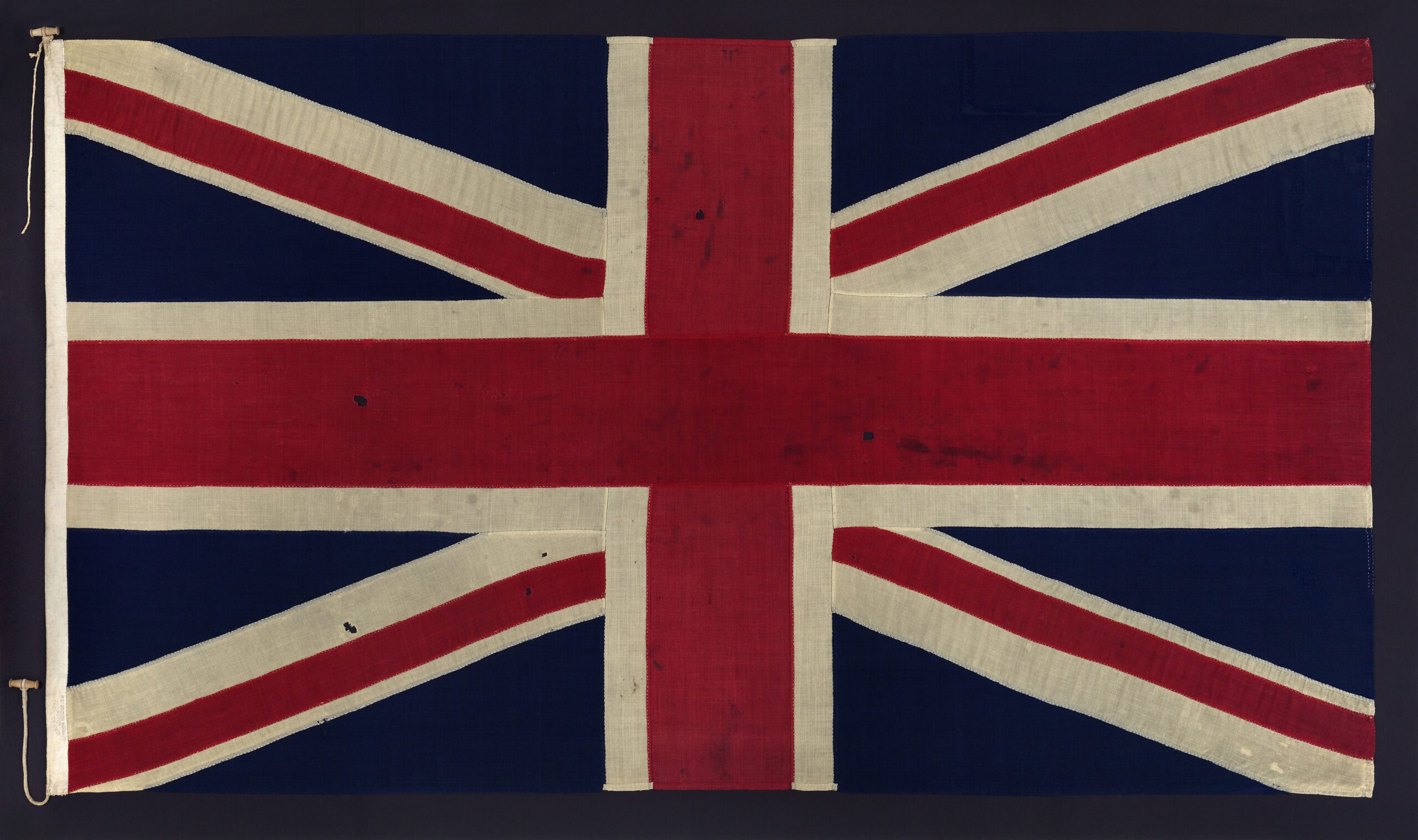 Barra de exportação colocada em Trafalgar Union Jack – The History Blog