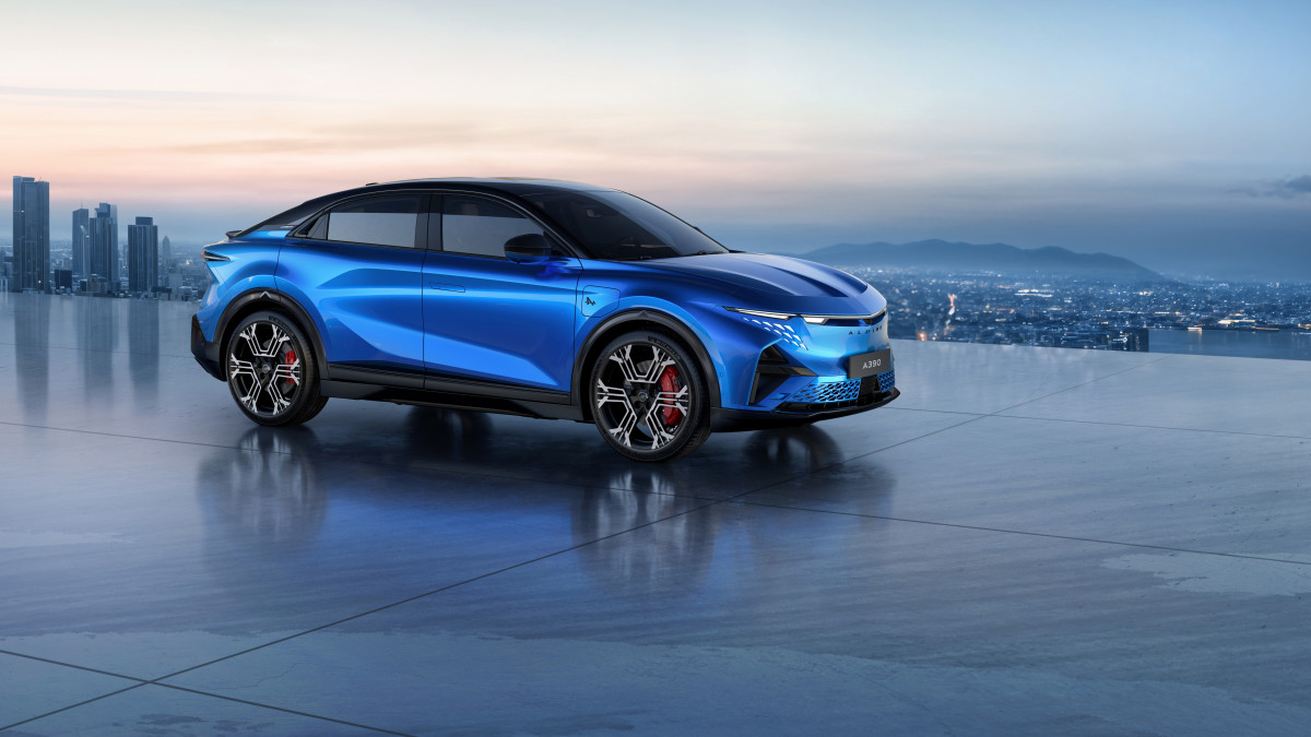 Alpine planeja desafiar Porsche e Ferrari com novos carros esportivos