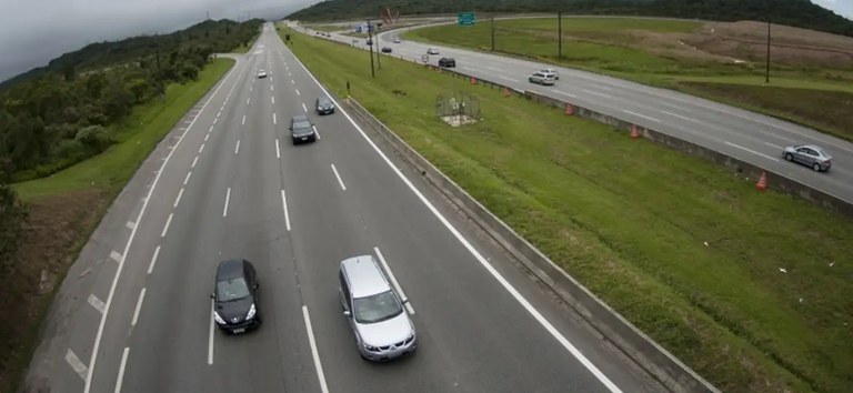 Menos sinistros de trânsito, mais segurança nas rodovias: o que o Natal nas rodovias federais concedidas mostra sobre os avanços na segurança viária — Agência Nacional de Transportes Terrestres