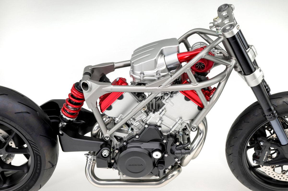 As maiores notícias automotivas da atualidade: um novo motor Honda de 3 cilindros, óleo mais espesso em GM V8s, nova picape Hilux da Toyota e muito mais