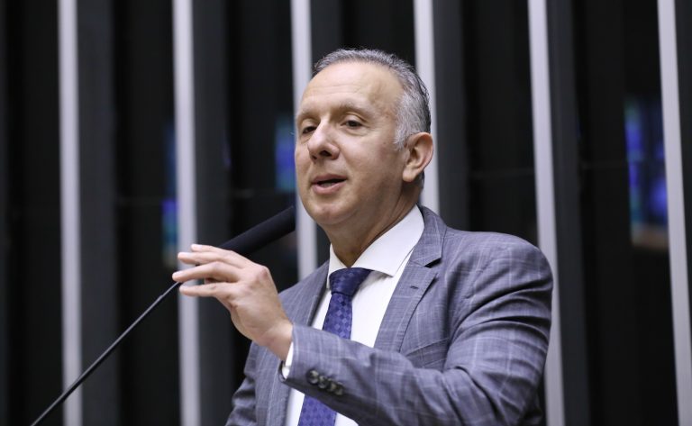 Relator critica “concessão indiscriminada” de benefícios fiscais – Notícias