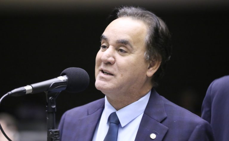 Carla Zambelli renuncia ao mandato; Adilson Barroso é convocado para tomar posse – Notícias