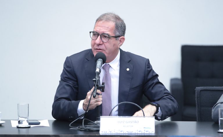 Comissão aprova projeto que exige análise de impacto de novas leis no setor privado – Notícias