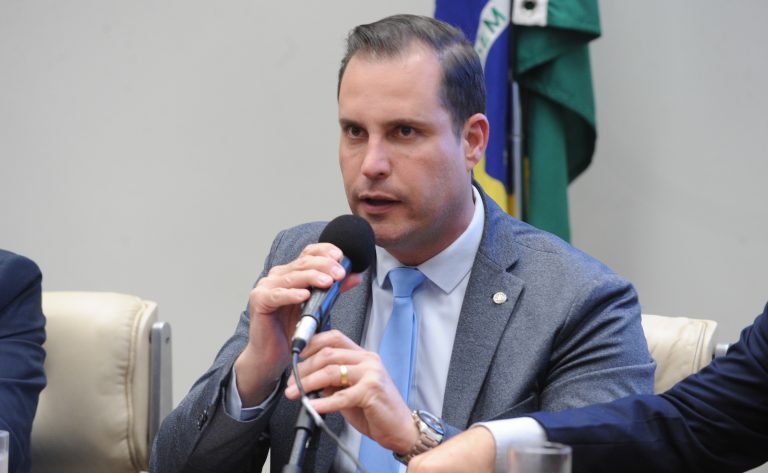 Comissão aprova projeto que prevê punição para uso abusivo de ações judiciais contra concorrência – Notícias