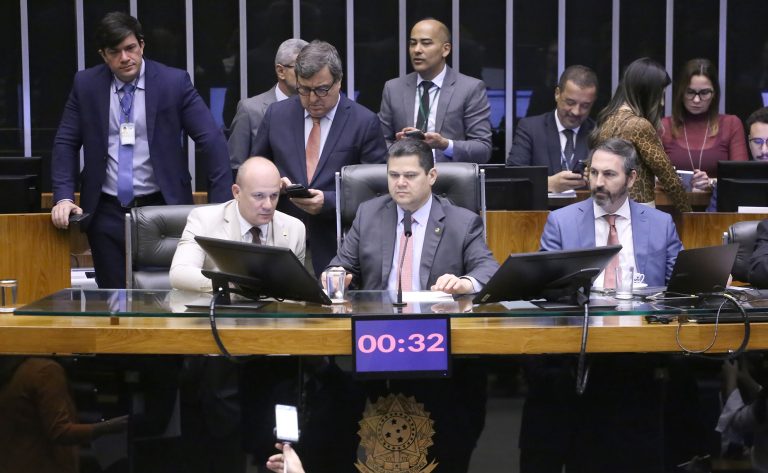 Congresso aprova Lei de Diretrizes Orçamentárias de 2026 com meta de superávit – Notícias