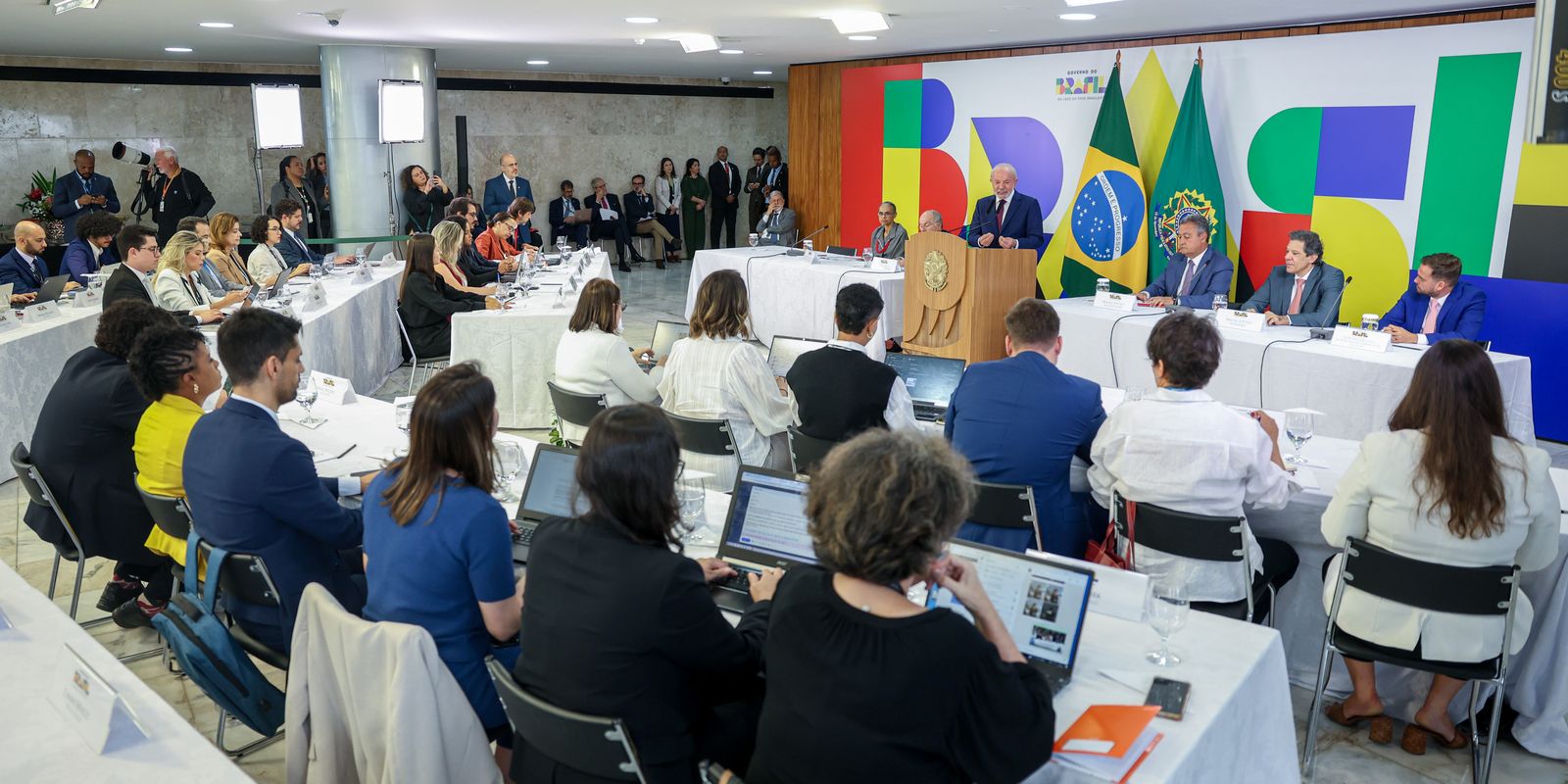 Lula afirma que vai vetar PL da Dosimetria