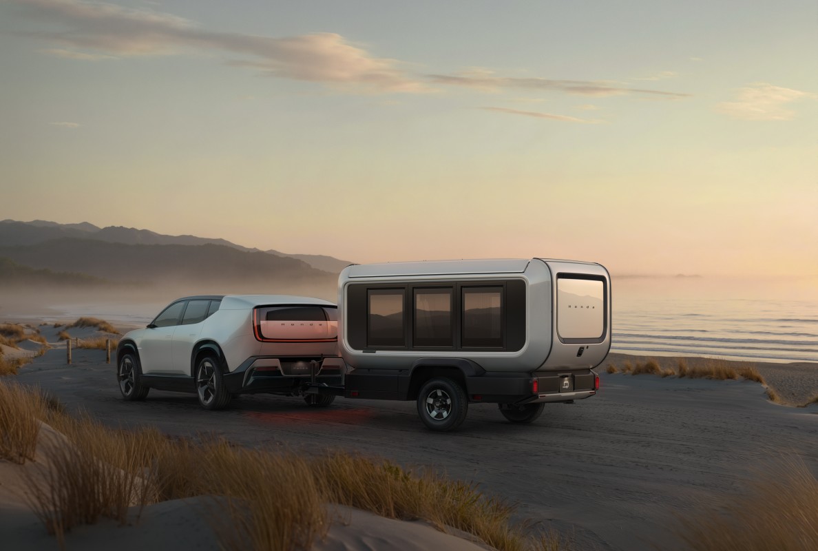 A Honda acaba de lançar um trailer movido a energia solar que você pode rebocar com um EV