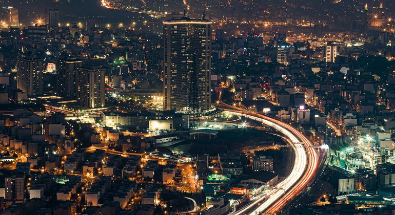 Agência nuclear da ONU pede moderação em meio ao conflito no Irã