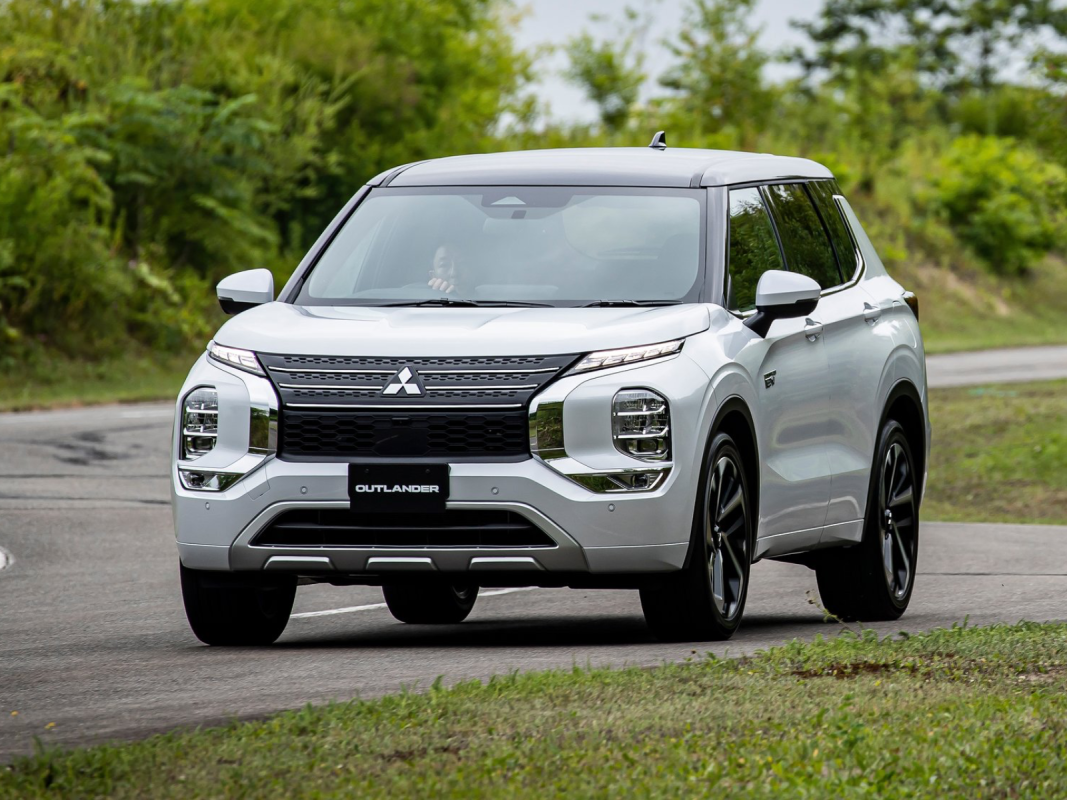 O 2026 Mitsubishi Outlander pode se atualizar em 5G sem uma visita à concessionária