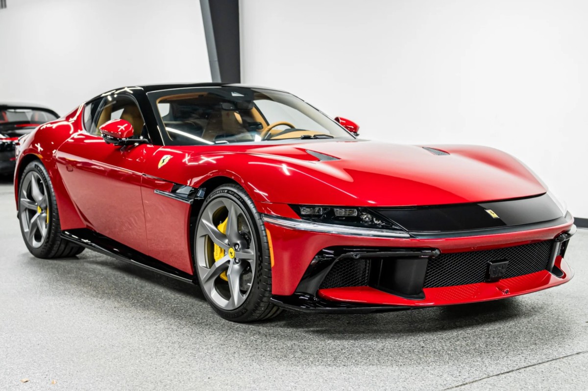Esta Ferrari 12Cilindri de 274 milhas já está sendo negociada como um investimento