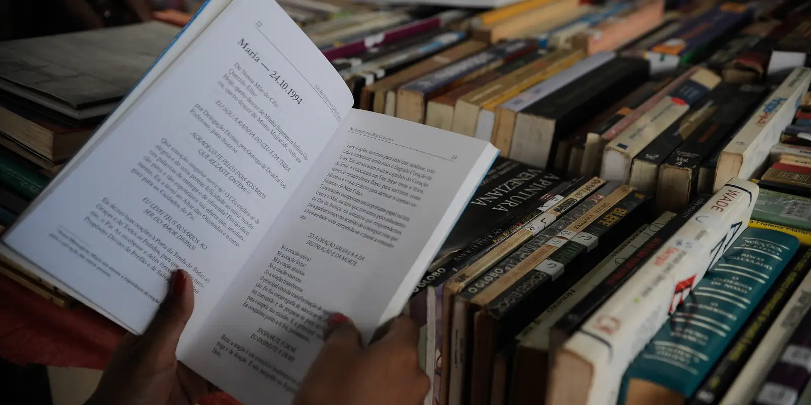 Metade dos brasileiros não lê livros, aponta pesquisa