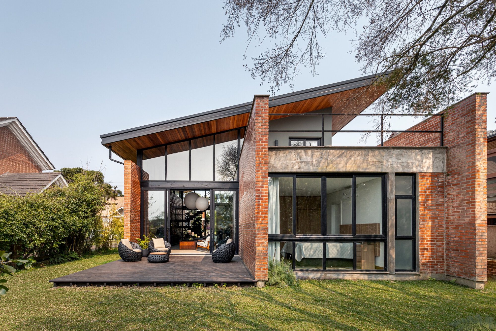 Gralhas House / OSPA Arquitetura e Urbanismo