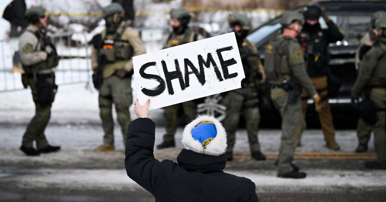 MAGA já está reescrevendo o tiroteio do ICE em Minneapolis