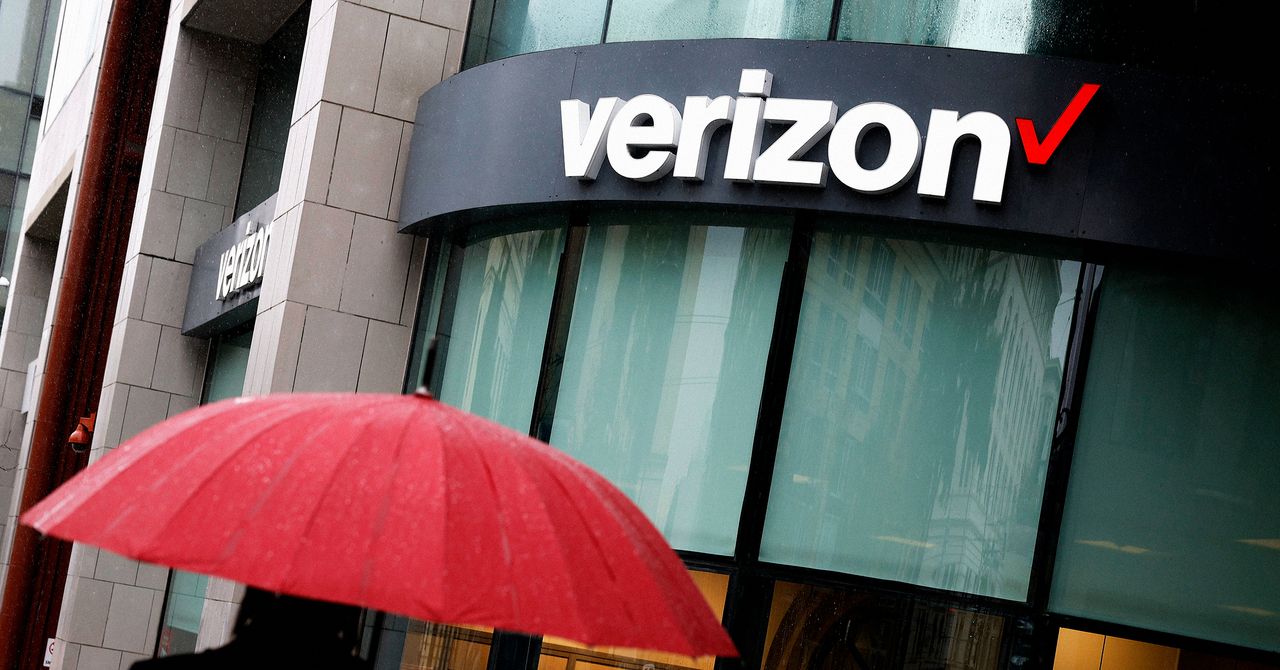A interrupção da Verizon elimina o serviço móvel dos EUA, incluindo algumas chamadas para o 911