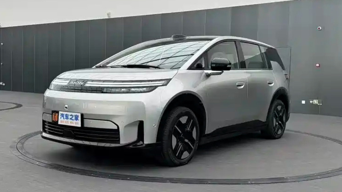BMW i8 Designer dá à China seu EV mais contido até agora
