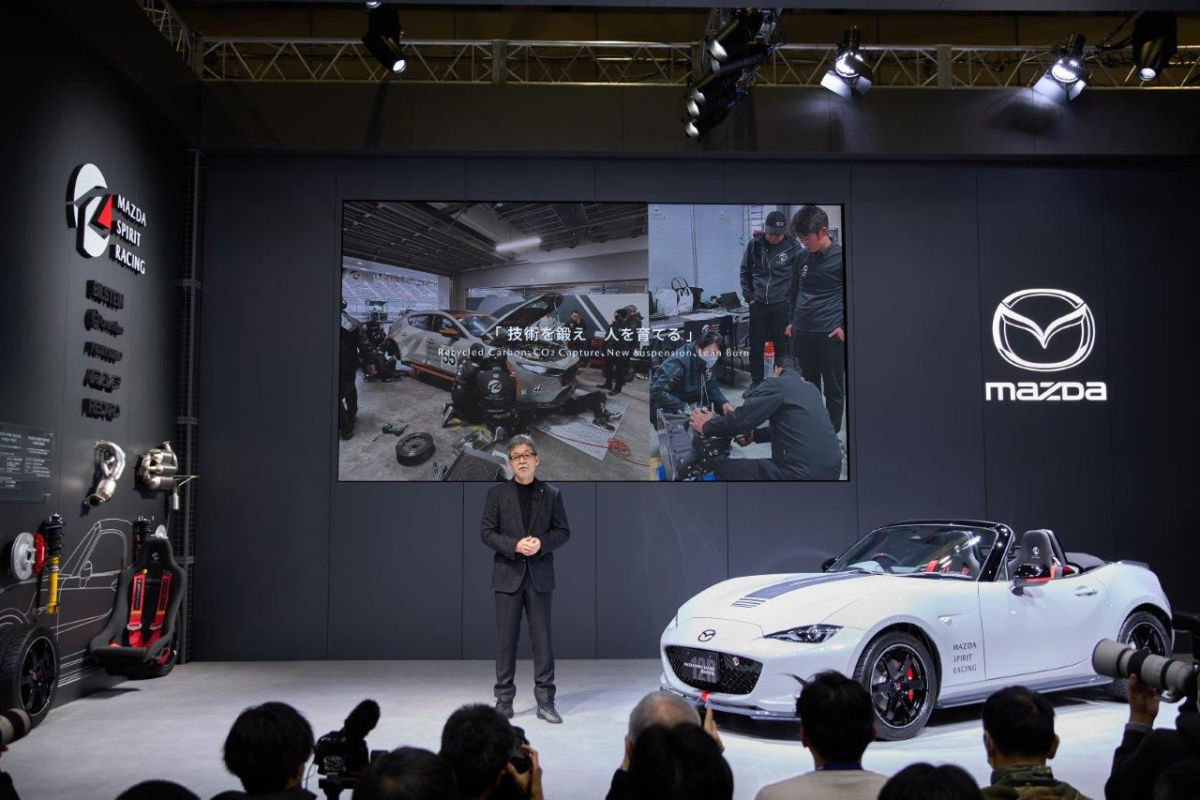 Mazda Spirit Racing MX-5 Miata desapareceu num piscar de olhos
