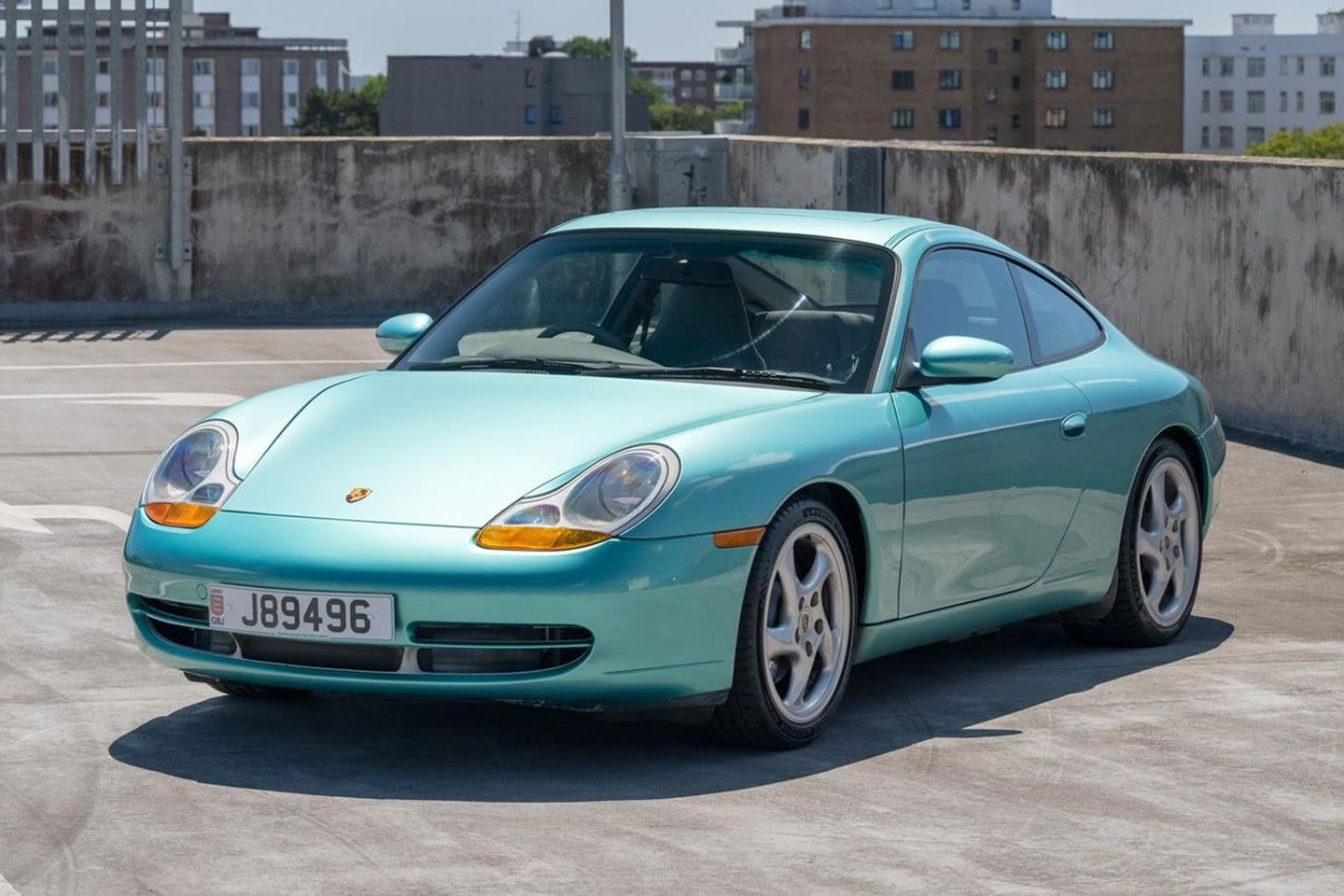 ‘Santo Graal’ 911 Carrera (996) à venda