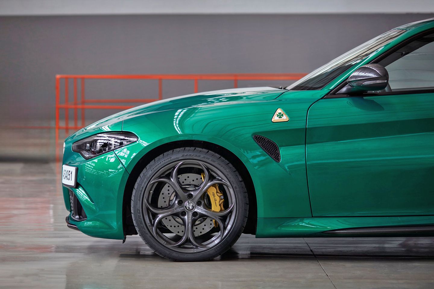 Alfa reabrirá novos pedidos do Quadrifoglio na Europa