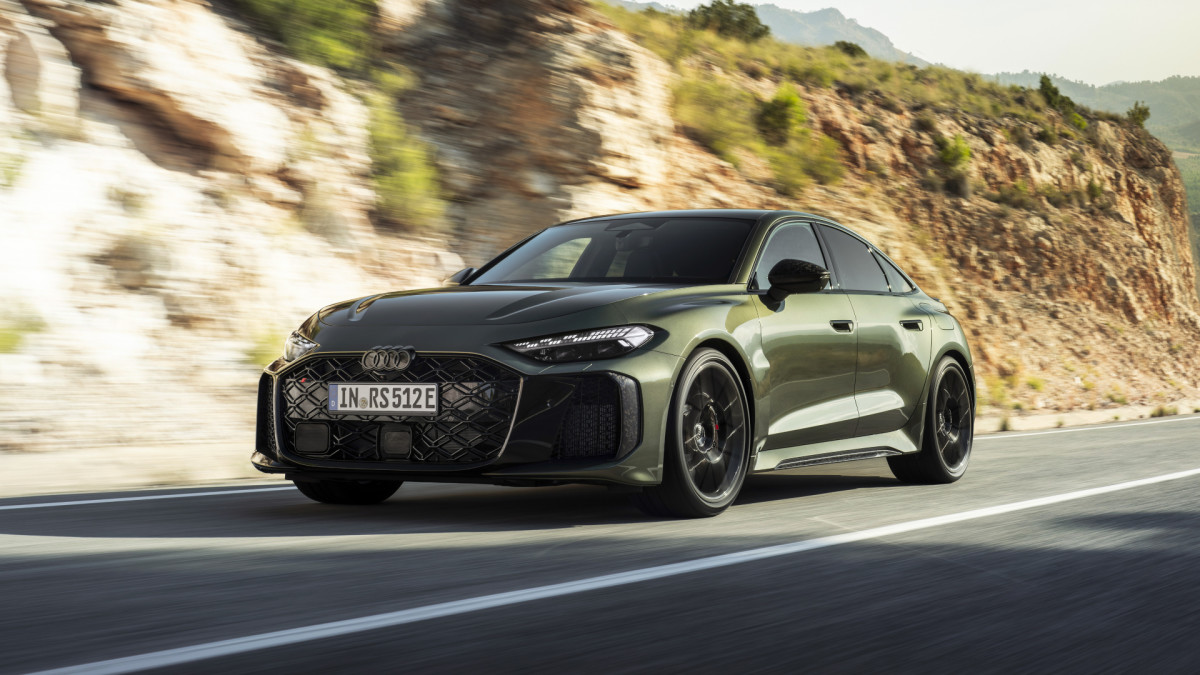 Audi RS 5 vs BMW M3 vs Mercedes-AMG C63: Quem ganha no papel?