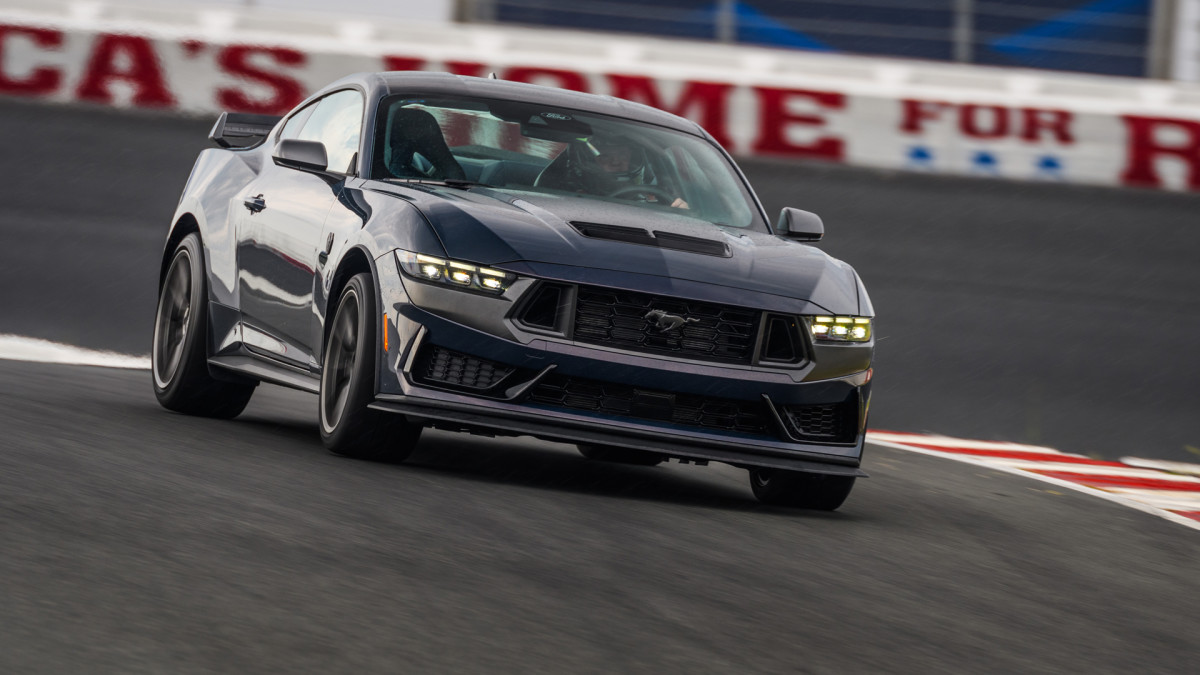 Os compradores do Ford Mustang Dark Horse finalmente ganham um desconto