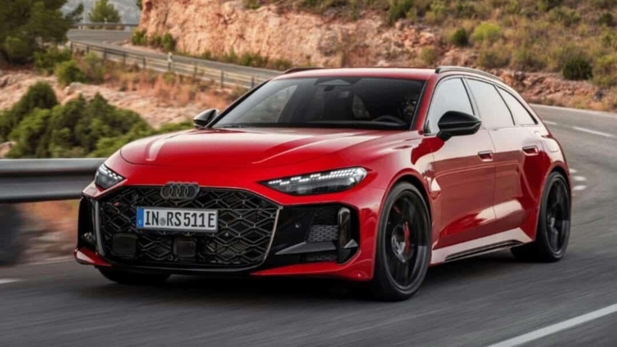VAZADO: Audi RS5 2027 parece impressionante como perua ou sedã
