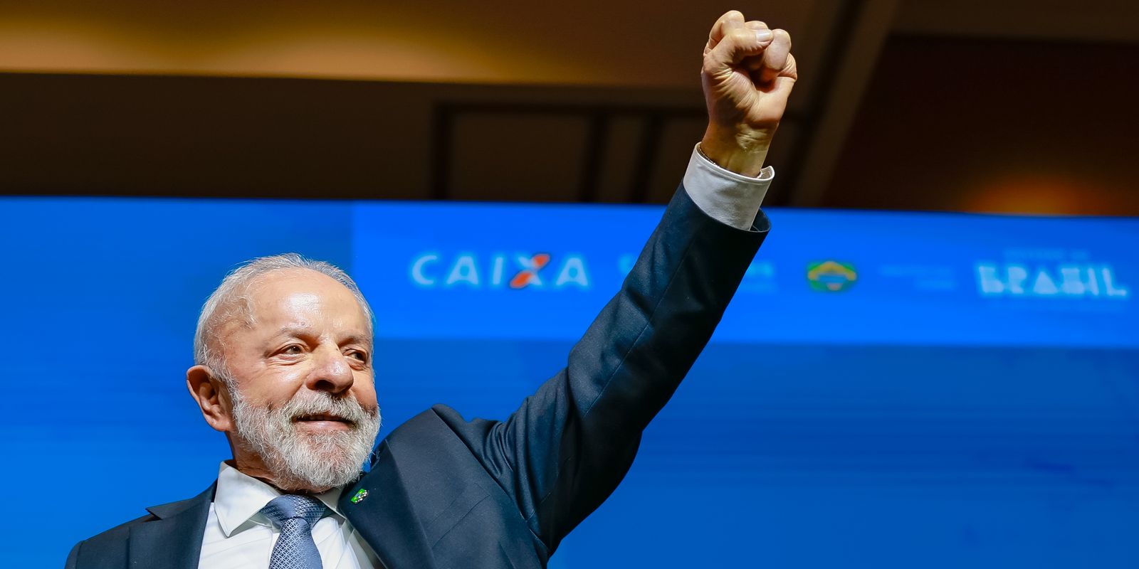 Lula critica Zema por não usar R$ 3,5 bi em obras de prevenção à chuva