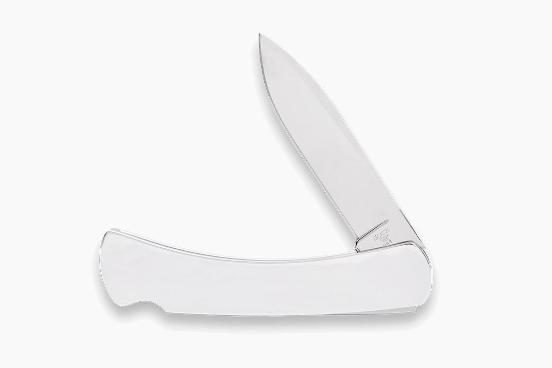 Andrew Avoux, de Buck, reduz o 110 à sua essência minimalista para o lançamento de 2026 We Are Knifemakers