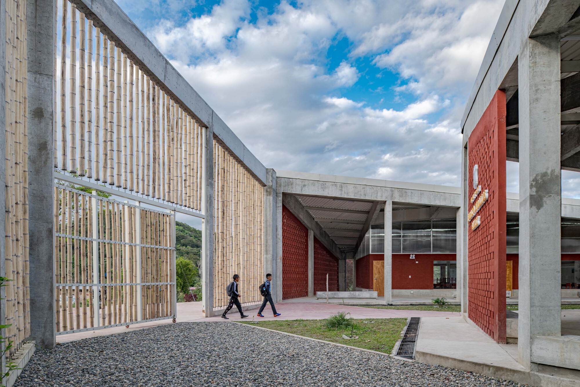 Escola Mirador La Jalquilla / Semillas
