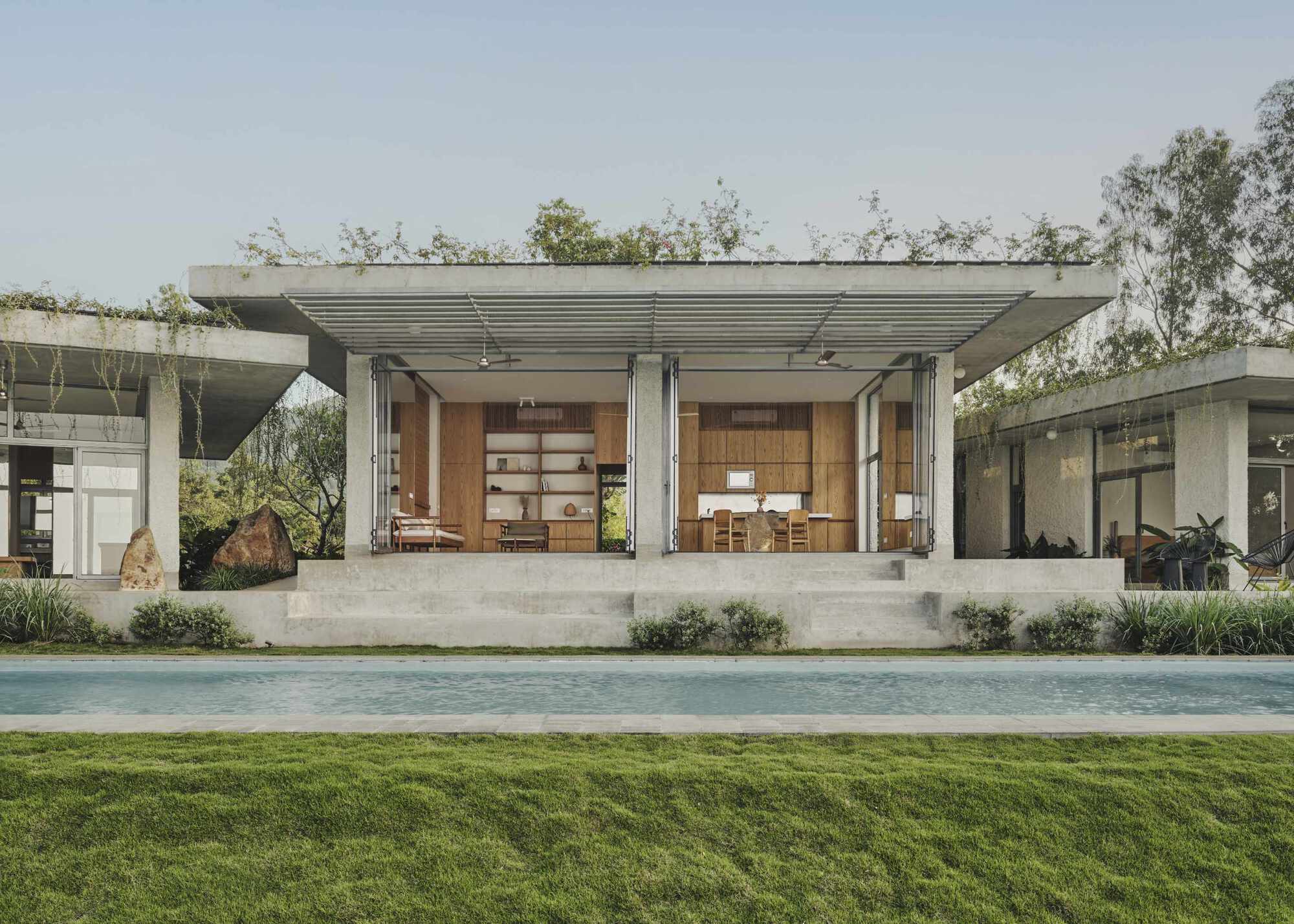 Casa do Lago / Mazumdar Bravo