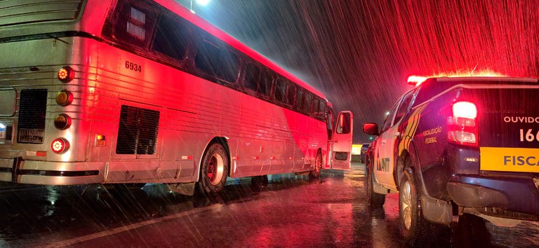 Operação da ANTT em Minas retira 26 veículos clandestinos de circulação e reforça atuação preventiva para salvar vidas — Agência Nacional de Transportes Terrestres