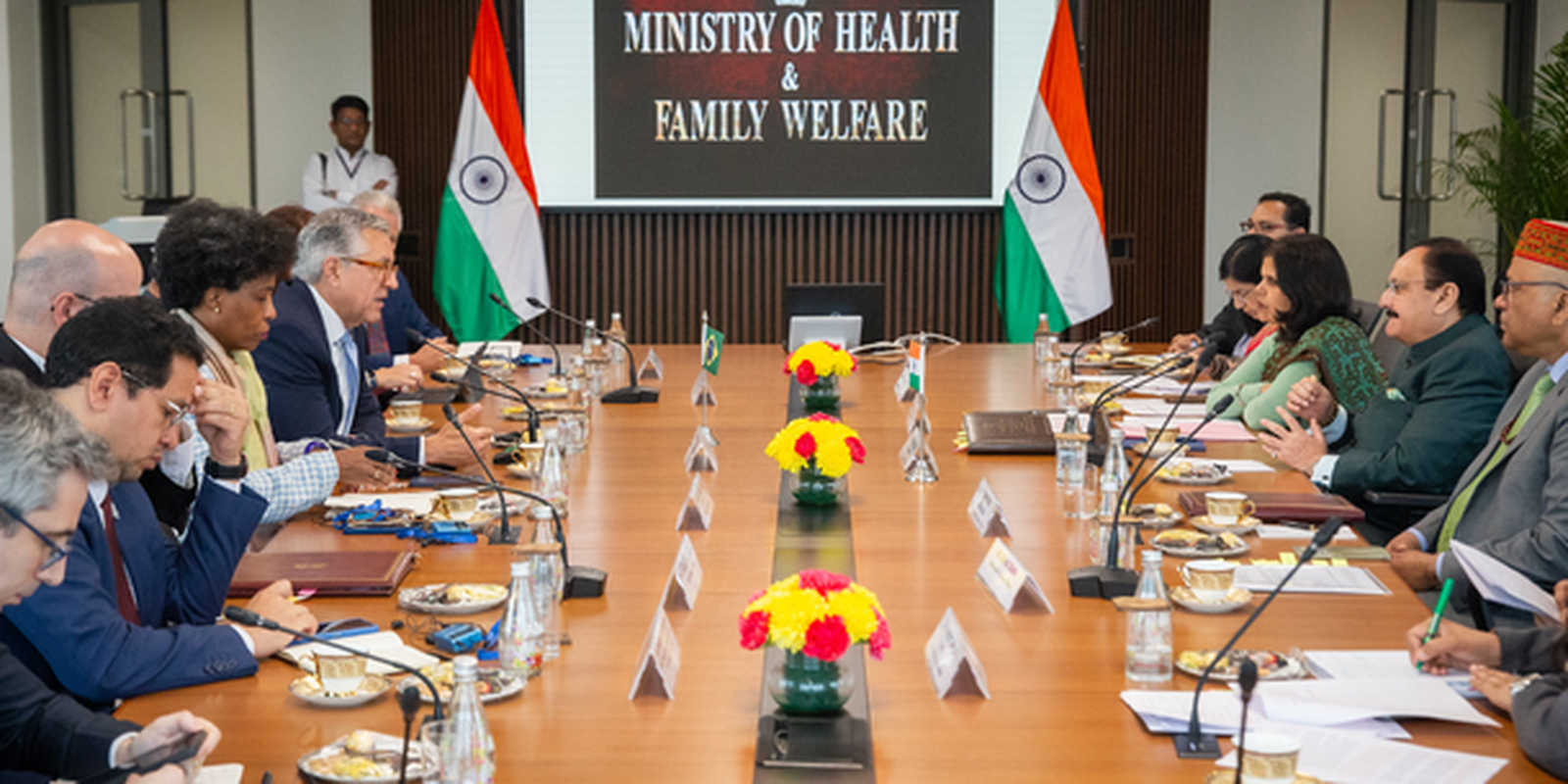 Brasil quer parceria com Índia para produção de remédios e vacinas