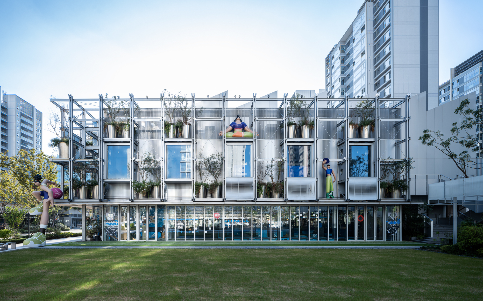 Mercado CHUNXI e Ginásio GULANG / Atelier Z+