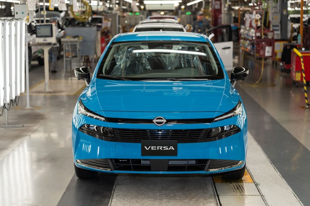 2026 Nissan Versa Glow-Up deixa os EUA para trás