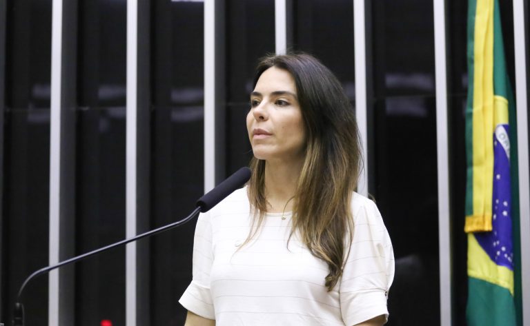 Comissão aprova programa para reduzir disputas judiciais no setor de beleza – Notícias