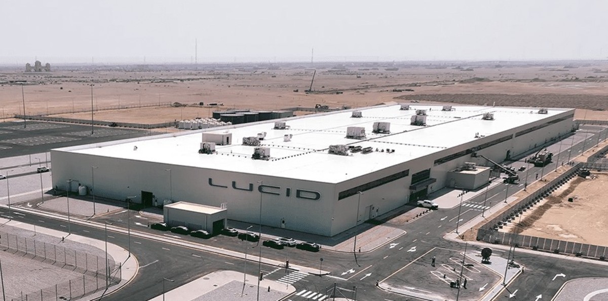 Lucid corta 12% da força de trabalho global à medida que aumentam as pressões do mercado de veículos elétricos