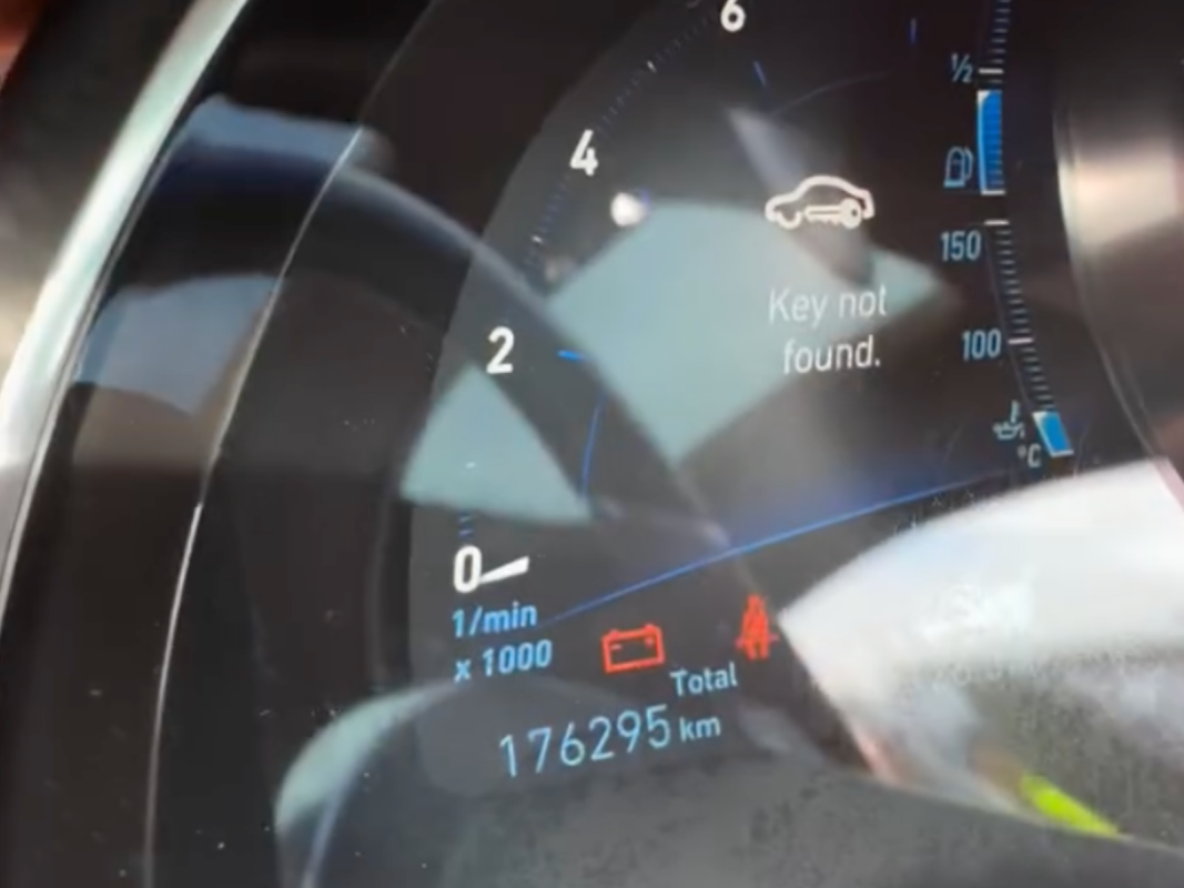 CEO da Bugatti Rimac dirige Chiron 109.000 milhas, coloca 41.000 no Nevera Hypercar