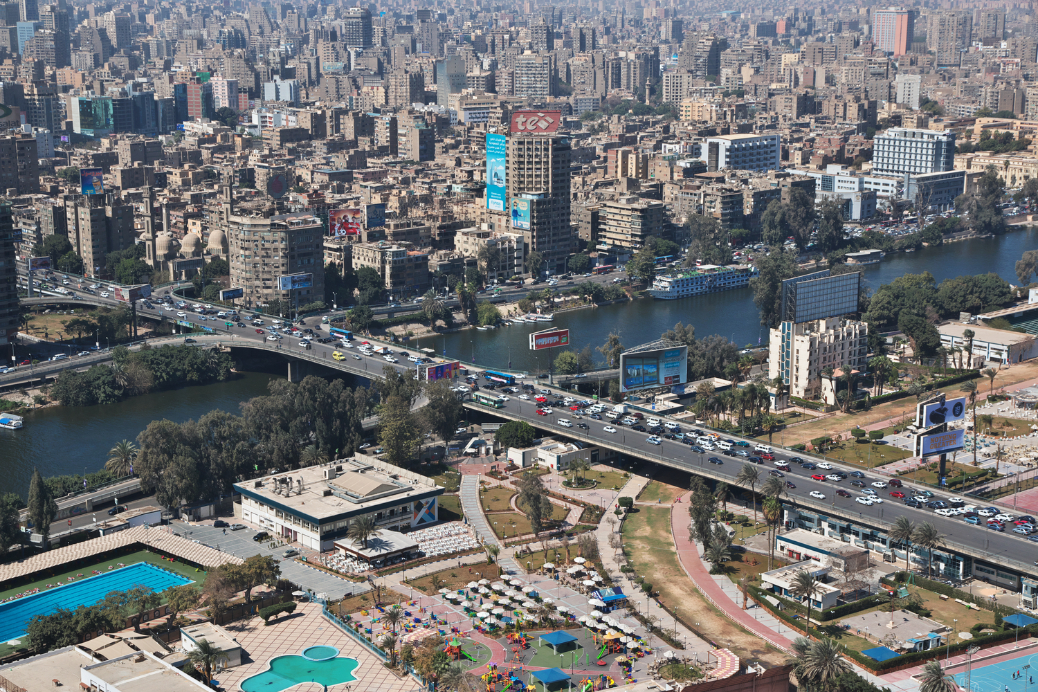 Movendo Capitais em Contextos Globais: Do Planejamento Estratégico à Necessidade Ambiental