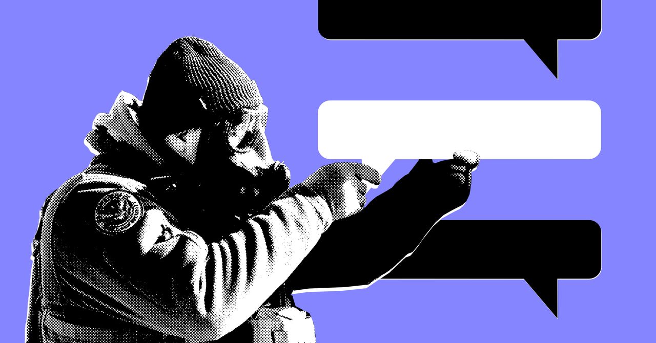 Dentro do fórum ICE, onde agentes reclamam de seus empregos