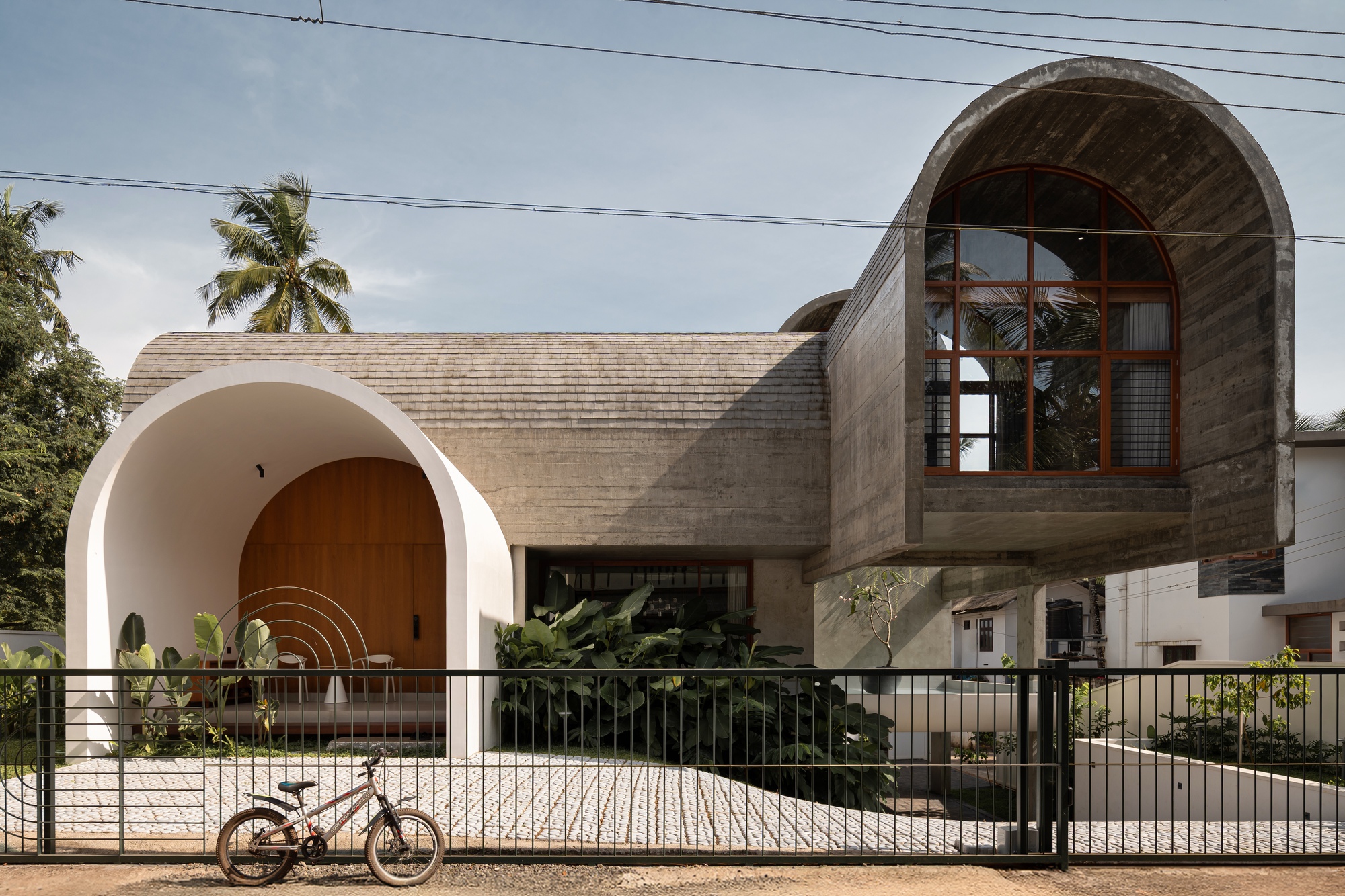 Casa Vault / Encasa Archstudio