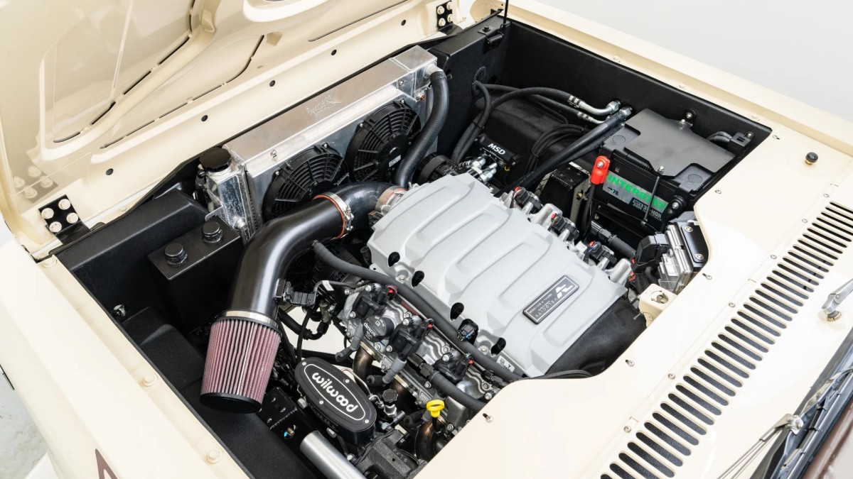 Este Classic International Scout vem com um Corvette V8 de 455 HP